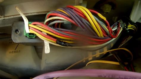 Peterbilt 379 flasher relay location. Things To Know About Peterbilt 379 flasher relay location. 